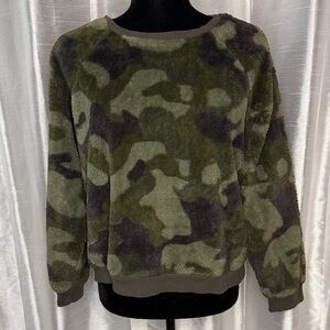 Workshop Republic Clothing Camp Faux Fur Pullover Crewneck Sweatshirt Women’s M